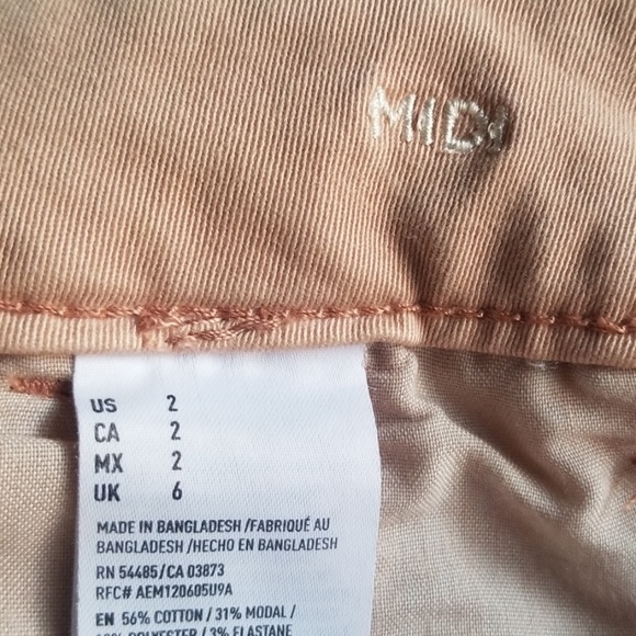 AE Soft Champagne Pink Shorts - Picture 5 of 7